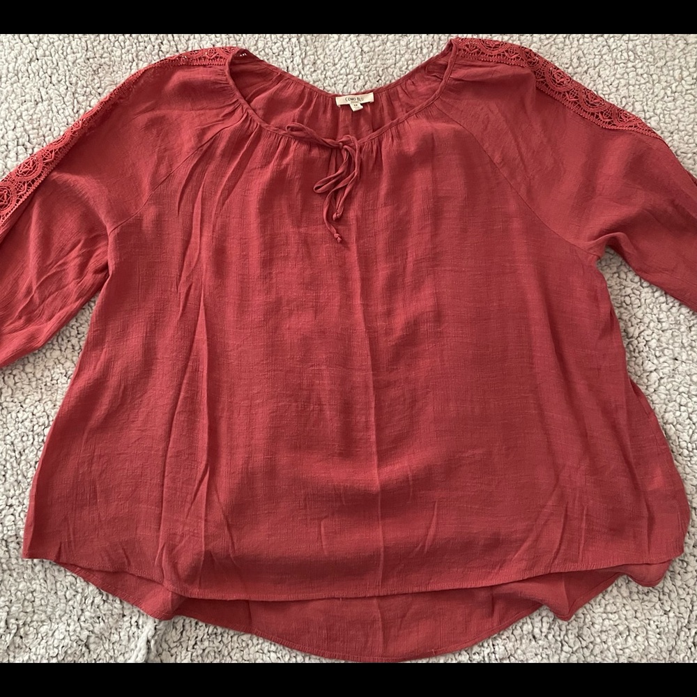 Size 3X Rust color Tunic.